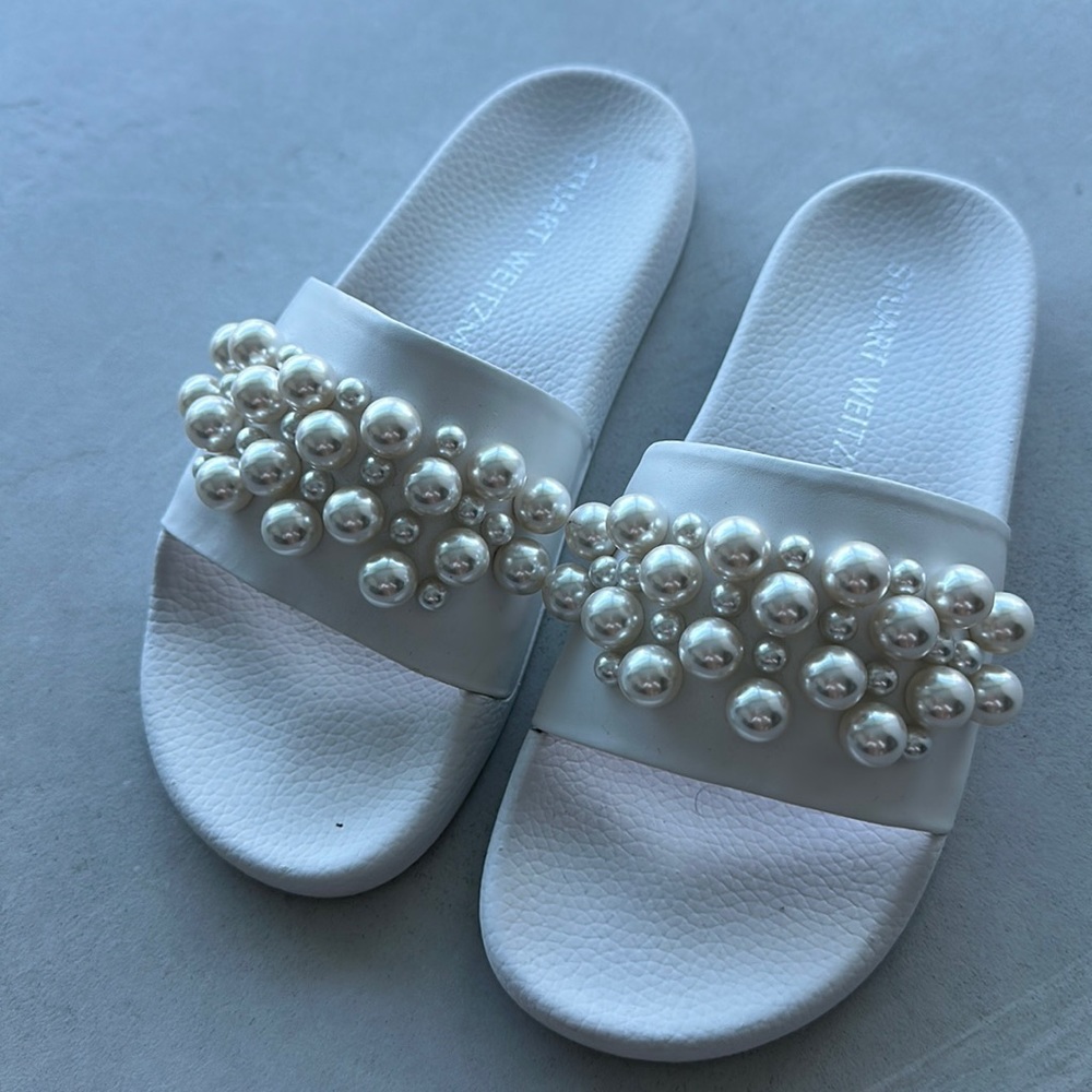 Stuart Weitzman Slides 7.5